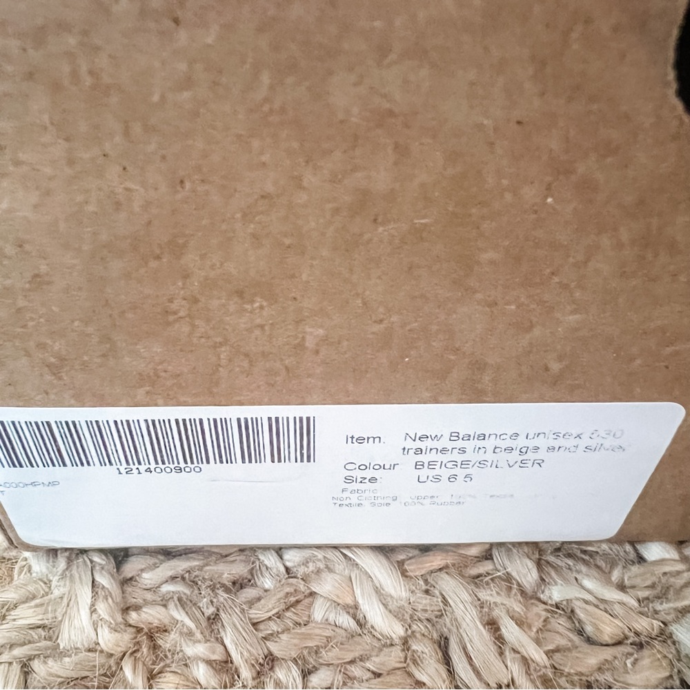 NWT New Balance 530 Beige Silver Women’s Size Men 6.5/Women 8 - Picture 12 of 12